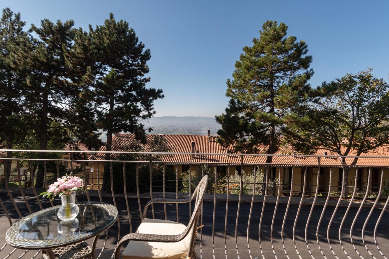 La Pineta Assisi Villa Eksteriør billede